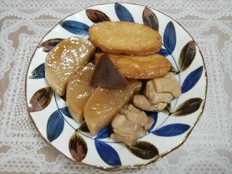 大根とさつま揚げと鶏肉の煮物